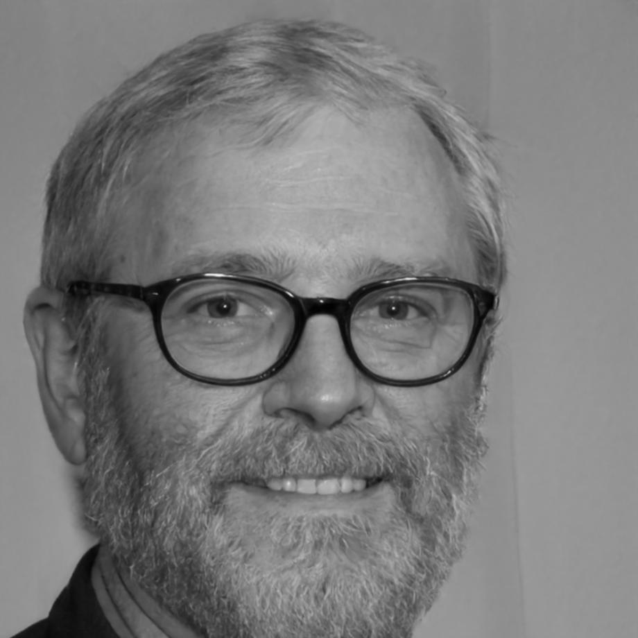 Portrait de Raphaël Deschamps, formateur en gestion budgétaire